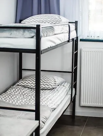 Hostel Pokoje Pracownicze Trzebiatowska 40 *