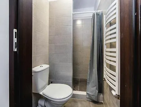 Pokoje Pracownicze Trzebiatowska 40 Hostel