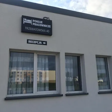 Pokoje Pracownicze Trzebiatowska 40 *